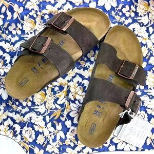 Womens Arizona Birkenstock soft footbed size 39 narrow